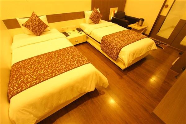 Princess Otel Ankleshwar Dış mekan fotoğraf
